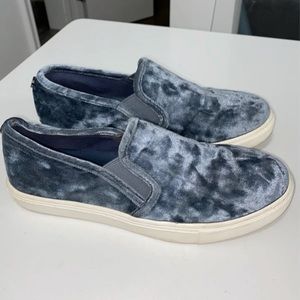 Steve Madden Slip On Sneakers